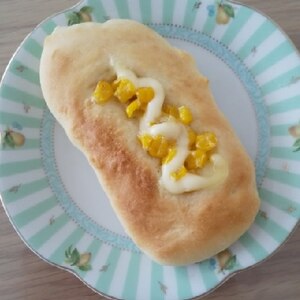 ホームベーカリー使用の簡単惣菜パン☆コーンパン